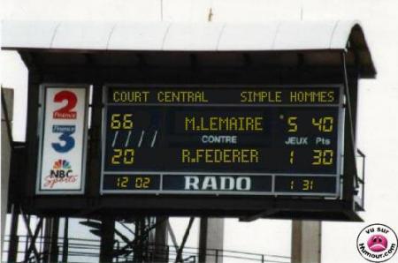 un jour j'ai voulu me faire plaisir  a faire une partit de tennis et j'ai gagner